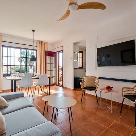 Palm Apartment- Very Quiet, In The Garden, Air Condition In Every Torrevieja