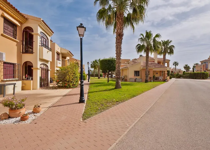 Palm Apartment- Very Quiet, In The Garden, Air Condition In Every