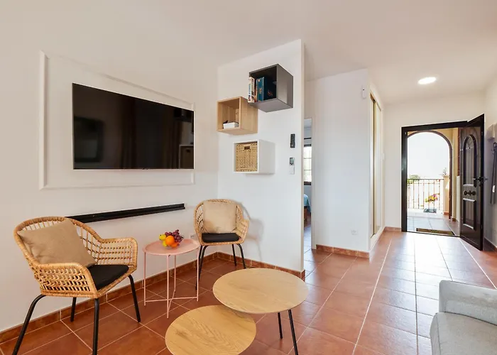 Palm Apartment- Very Quiet, In The Garden, Air Condition In Every Apartamento Torrevieja