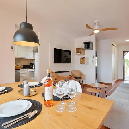 Palm Apartment- Very Quiet, In The Garden, Air Condition In Every *